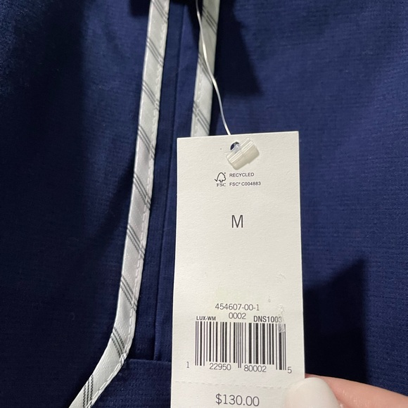 Banana Republic Woman’s Buttoned down coat - Picture 4 of 6